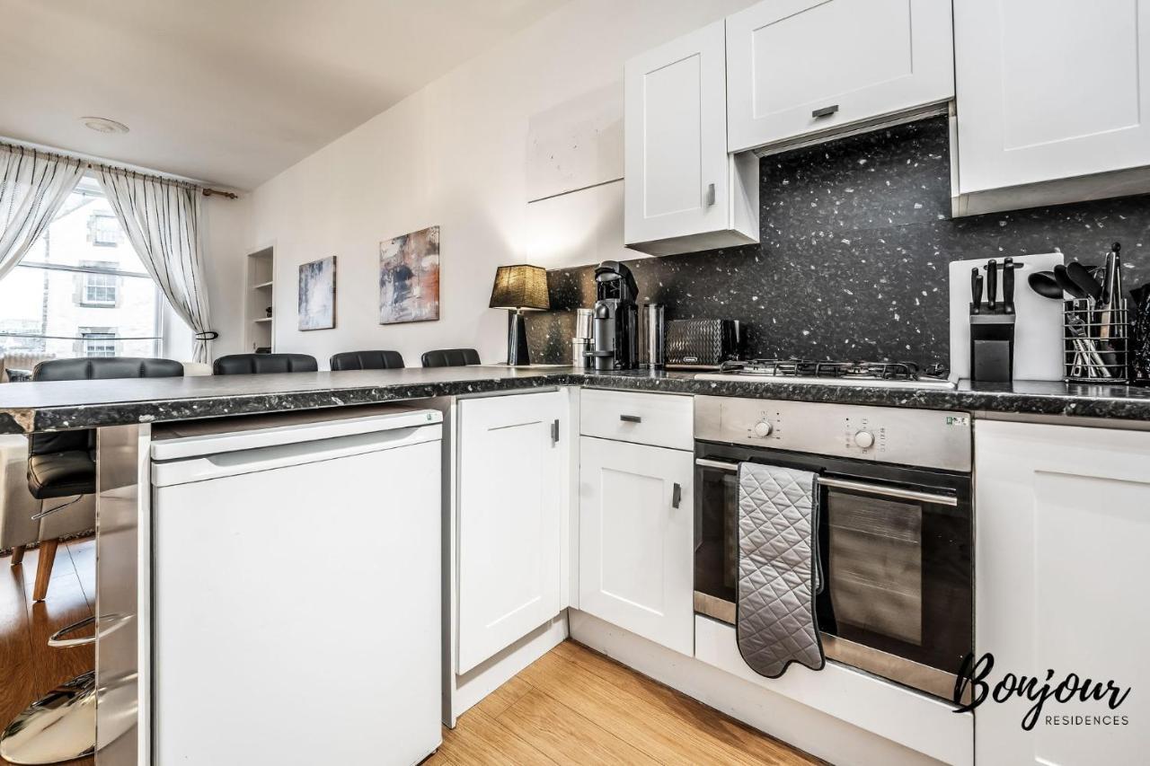 Cosy Grassmarket 2Br-1Ba - Newly Decorated! By Bonjour Residences Édimbourg Extérieur photo