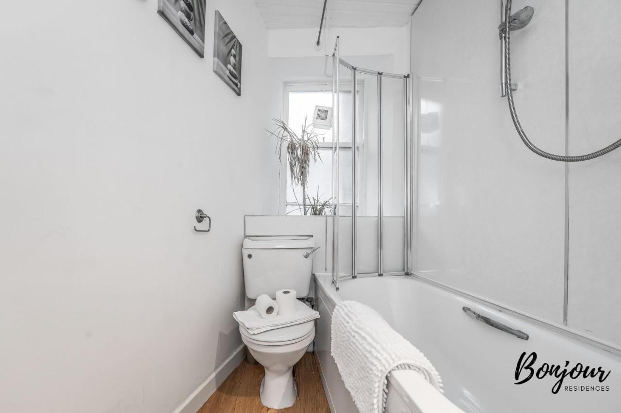 Cosy Grassmarket 2Br-1Ba - Newly Decorated! By Bonjour Residences Édimbourg Extérieur photo